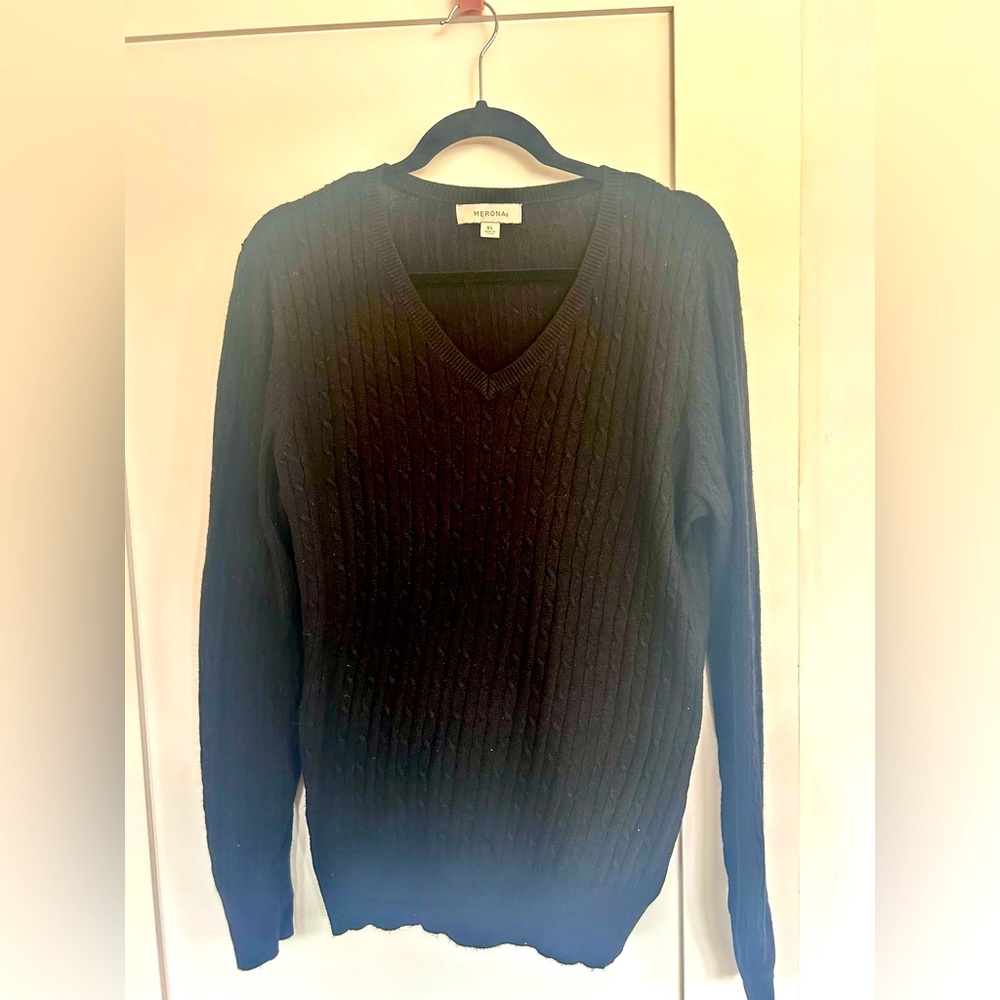 Merona black V-Neck sweater .Size XL